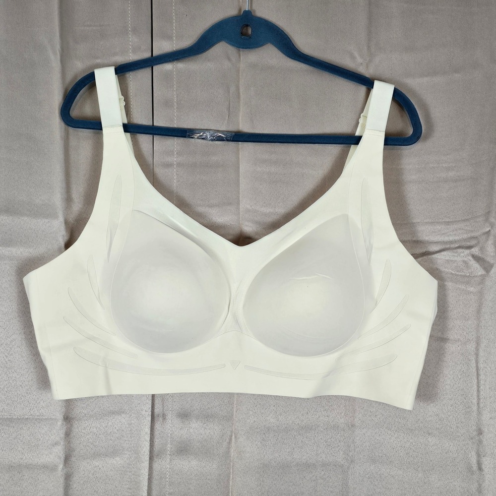 NWT Lush Fitting Womens Cream Bra 7XL